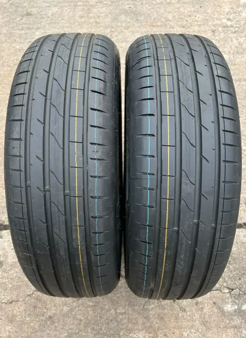 Background image for 2x Sommerreifen 205/65 R17 100Y XL Hankook Ventus S1 EVO 3 K127 * DOT23 NEU
