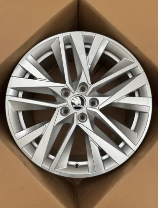 Background image for 1x Original Skoda Octavia IV NX 18 Zoll Alufelge Lerna 5E3601025BF 7,5Jx18 ET48 NEU