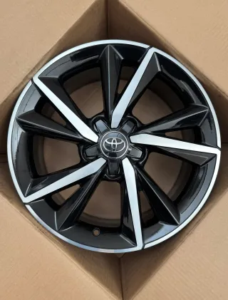 1x Original Toyota Auris II Corolla VI E18 17 Zoll Alufelge PW457-02001 7Jx17 ET50 - Bild 1
