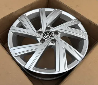 1x Original VW Golf VIII 5H 18 Zoll Alufelge Bergamo 5H0601025AB 7,5Jx18 ET51 TOP - Bild 2