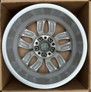 1x Original BMW X3 F25 X4 F26 1 Zoll Alufelge Y-Speiche 305 6787576 7,5Jx17 ET32 - Bild 4