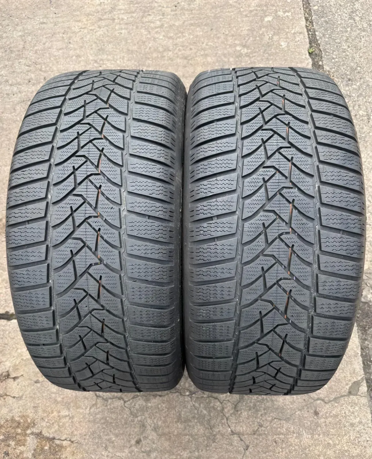 2x Winterreifen 285/40 R20 108V XL Dunlop Winter Sport 5 SUV MO DOT20 5,8-6,9mm - Bild 1