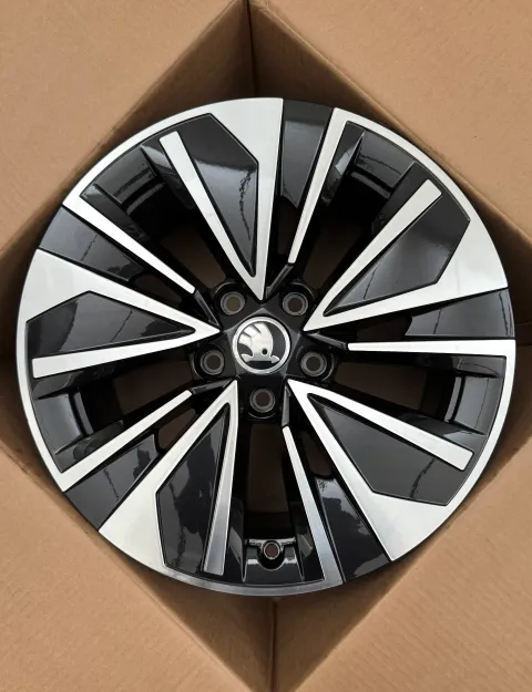 Background image for 1x Original Skoda Superb IV NZ3 17 Zoll Alufelge Propus Aero 3P0601025D 7,5Jx17 ET41 NEU
