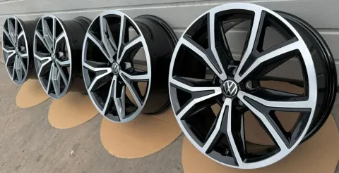 Background image for 4x Original VW T-Cross C11 Taigo CS1 18 Zoll R-Line Alufelgen Köln 2GM601025F 7,0Jx18 ET39 NEU