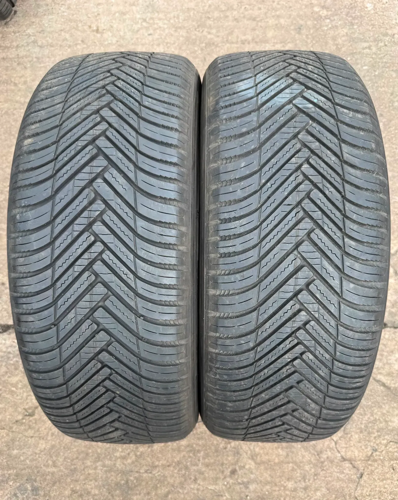 2x Allwetterreifen 235/50 ZR19 103W XL Hankook Kinergy 4S 2 X H750A DOT22 5,4-6,2mm - Bild 1