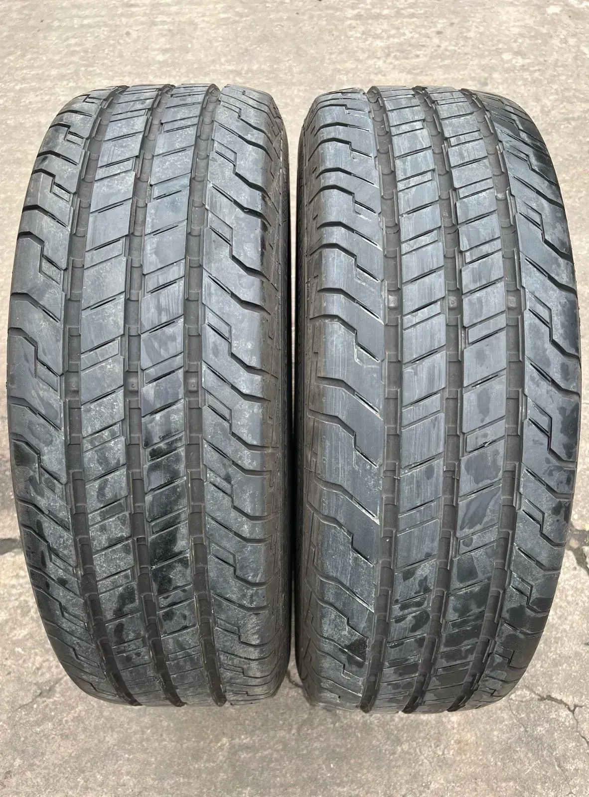 2x Sommerreifen 215/65 R16 C 109/107T Continental Conti Van Contact 100 DOT21 6-7mm - Bild 1