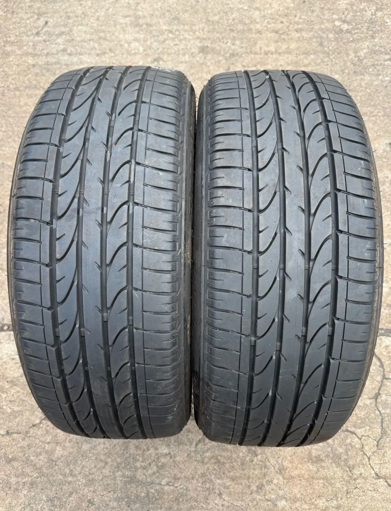 2x Sommerreifen 225/45 R19 92W Bridgestone Dueler H/P Sport DOT20 6,2-6,7mm - Bild 1