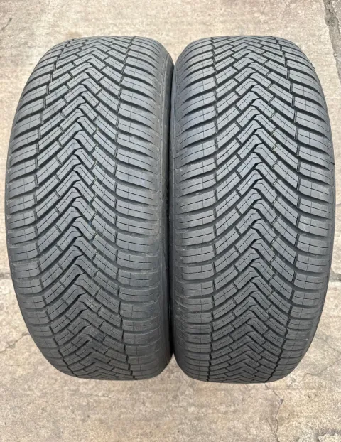 Background image for 2x Allwetterreifen 235/55 R19 105H XL Continental AllSeason Contact DOT26 NEU
