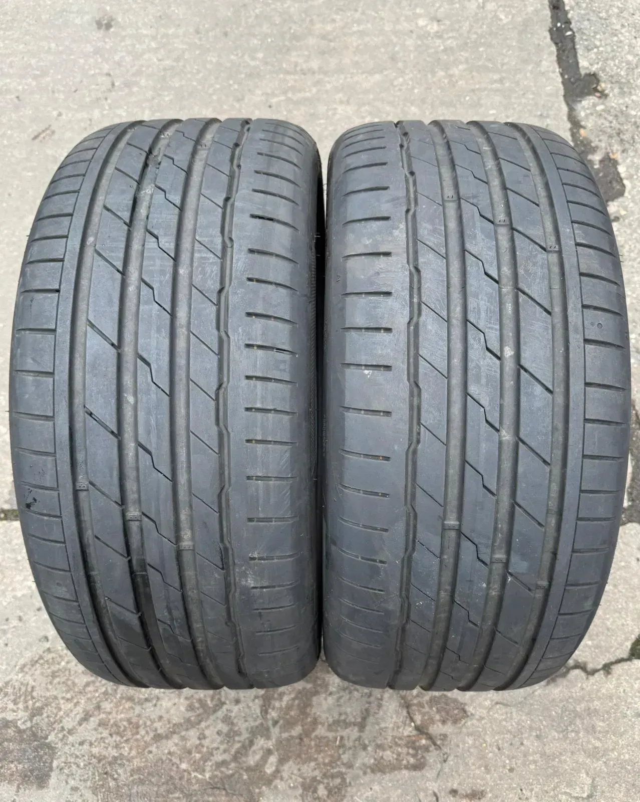 2x Sommerreifen 235/40 R19 96W XL Hankook Ventus S1 EVO 3 K127 DOT23 5,7-6,1mm - Bild 1