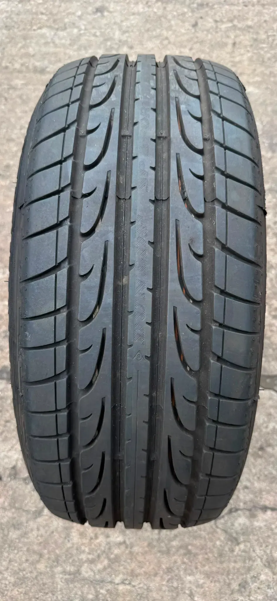 1x Sommerreifen 215/45 R16 86H Dunlop SP Sport Maxx DOT25 7,8-8mm - Bild 1
