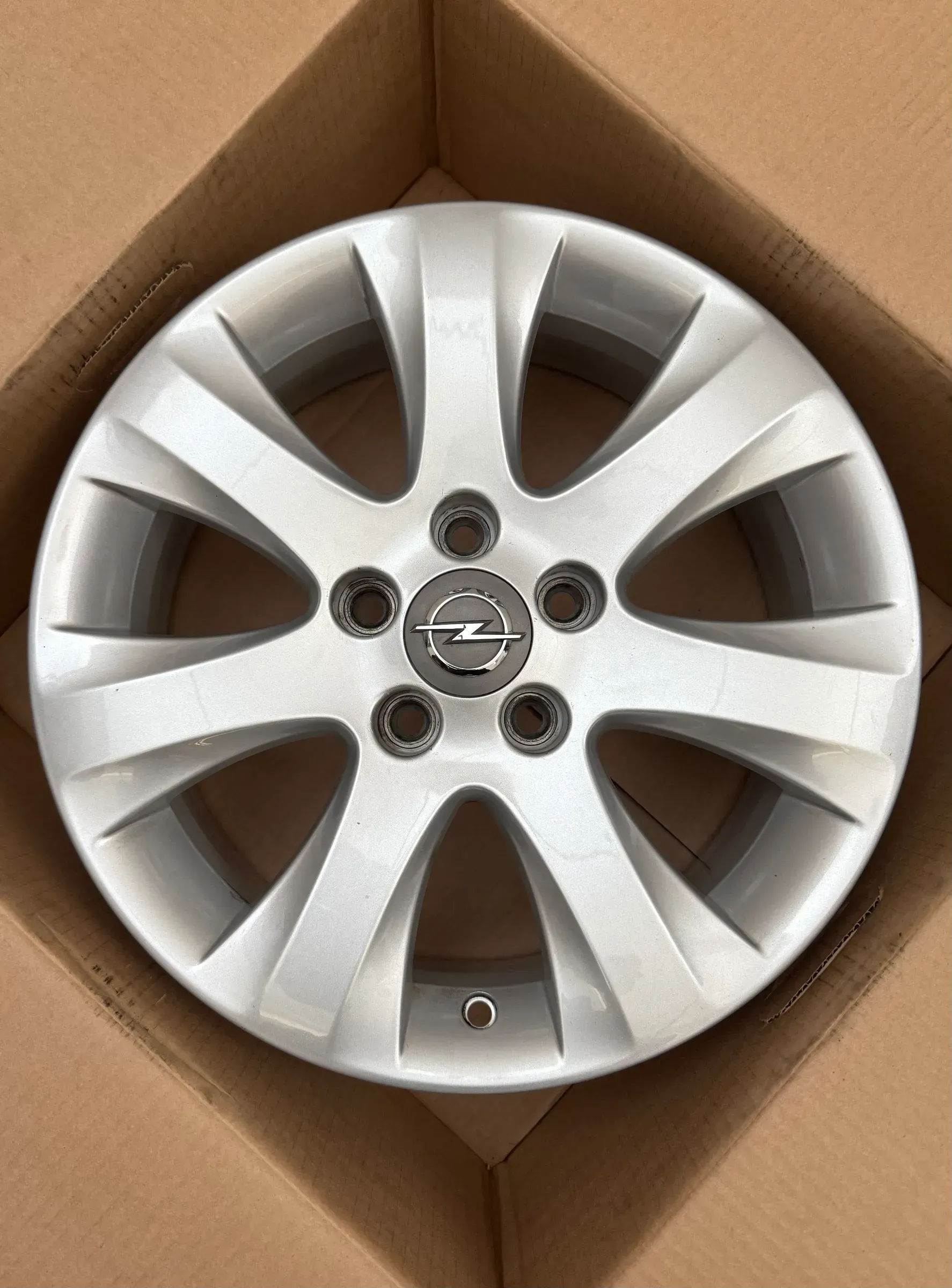1x Original Opel Meriva B S10 X03 16 Zoll Alufelge 13260605 6,5Jx16 ET37 TOP - Bild 1