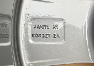 1x Original VW Cross Polo 6R 17 Zoll Alufelge Budapest 6R0601025P 7,5JX17 ET38 NEU - Bild 6
