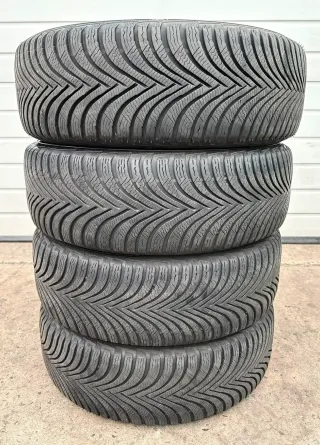 4x Original VW Golf VIII 5G GTI 17 Zoll Winterräder Dijon 5G0601025K DOT19 6-7mm - Bild 8
