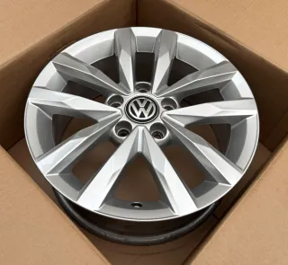 1x Original VW Touran 5T 16 Zoll Alufelge Trondheim 5TA601025 6,5Jx16 ET48 TOP - Bild 2
