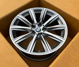 1x Original BMW 5er G30 G31 18 Zoll V Speiche 684 Alufelge 6874440 8,0JX18 ET30 NEU - Bild 2
