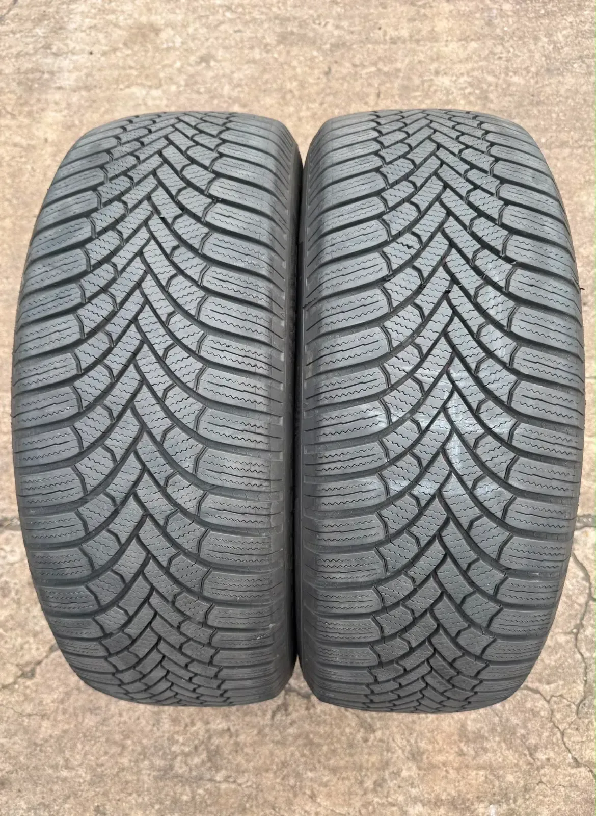 2x Winterreifen 205/55 R16 91H Bridgestone Blizzak 6 DOT24 7,2-7,7mm - Bild 1