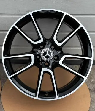 4x Original Mercedes C450 C43 AMG W205 19 Zoll Alufelgen A2054014900 A2054016500 NEU - Bild 2