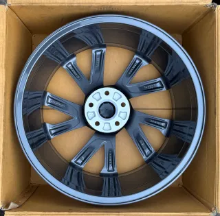 1x Original Skoda Superb III 3V 19 Zoll Alufelge Vega 3V0601025AP 8,0Jx19 ET44 NEU - Bild 3