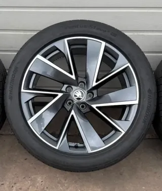 4x Original Skoda Enyaq IV 5A Elroq PYL 20 Zoll Sommerräder Vega 5LA601025DC -DE DOT26 NEU - Bild 3