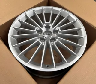 1x Original Audi A3 S3 8Y 17 Zoll Alufelge Vielspeichen-Design 8Y0601025B 8,0Jx17 ET46 TOP - Bild 2
