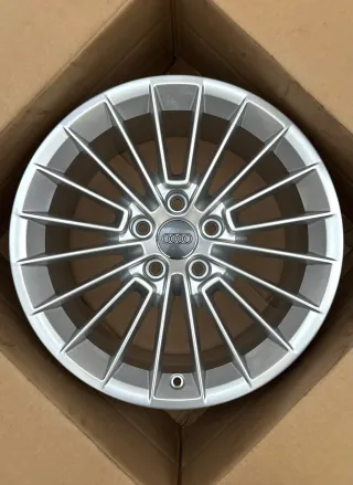 1x Original Audi A3 S3 8Y 17 Zoll Alufelge Vielspeichen-Design 8Y0601025B 8,0Jx17 ET46 NEU - Bild 1