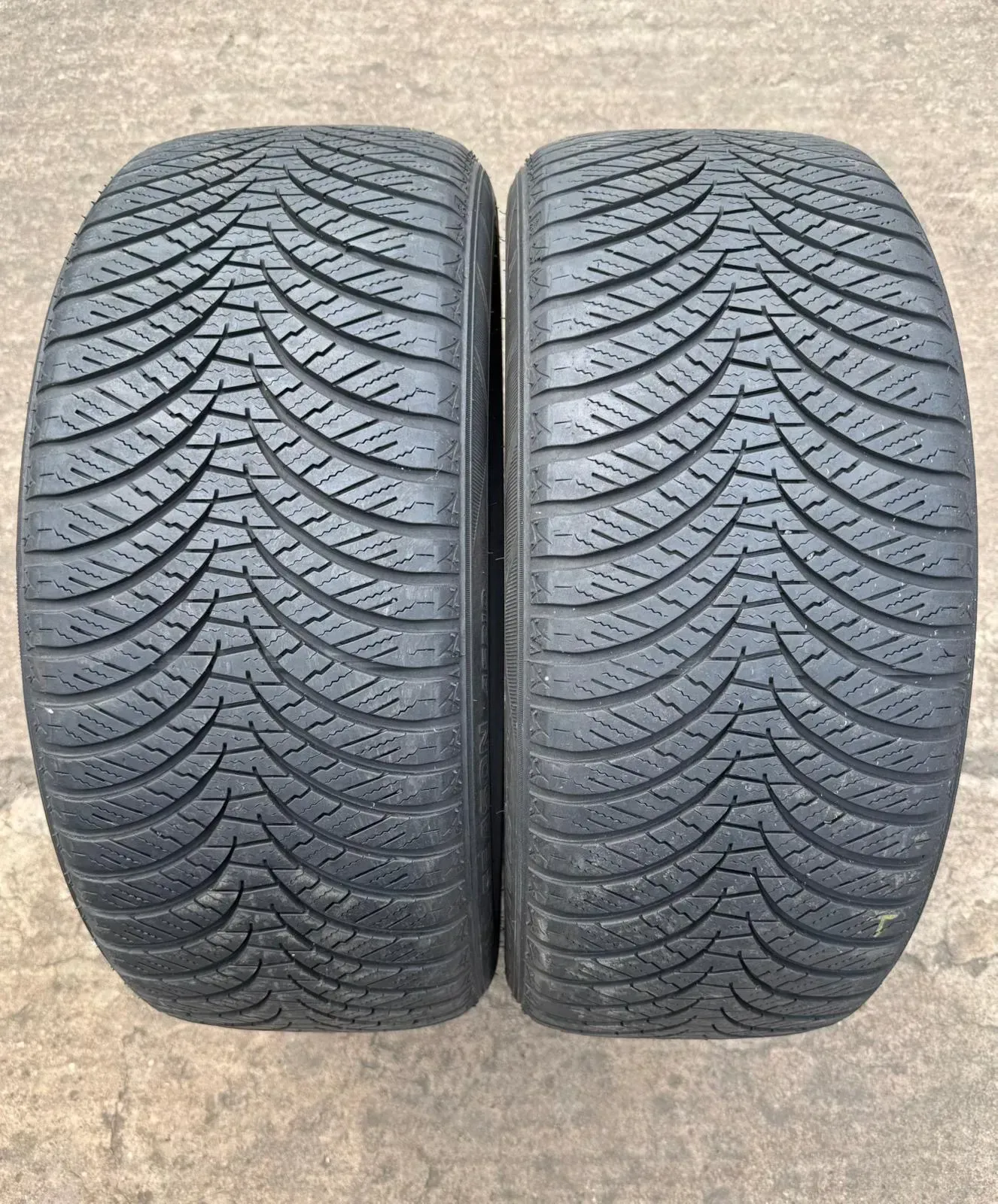 2x Allwetterreifen 225/40 R18 92V XL Falken Euro AllSeason AS210 DOT20 6,3-7,1mm - Bild 1