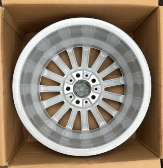 1x Original BMW 3er E90 E91 E92 E93 17 Zoll Alufelge Vielspeiche 284 6783630 8JX17 ET34 NEU - Bild 3