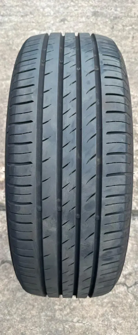 Background image for 1x Sommerreifen 205/55 R16 91H Kumho EcoWing ES31 DOT24 6-7mm